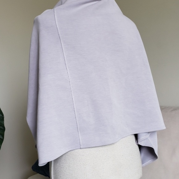 Lululemon Vinyasa lavender wrap - Picture 5 of 8